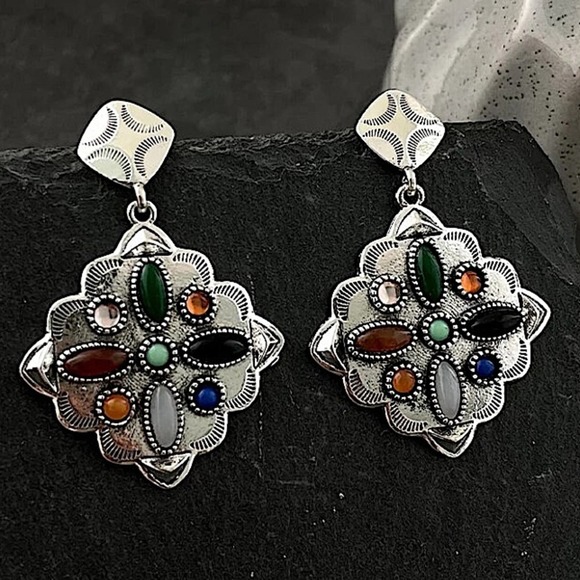 Vintage Multicolor Handmade Earrings, Silver Gemstone - Picture 5 of 7